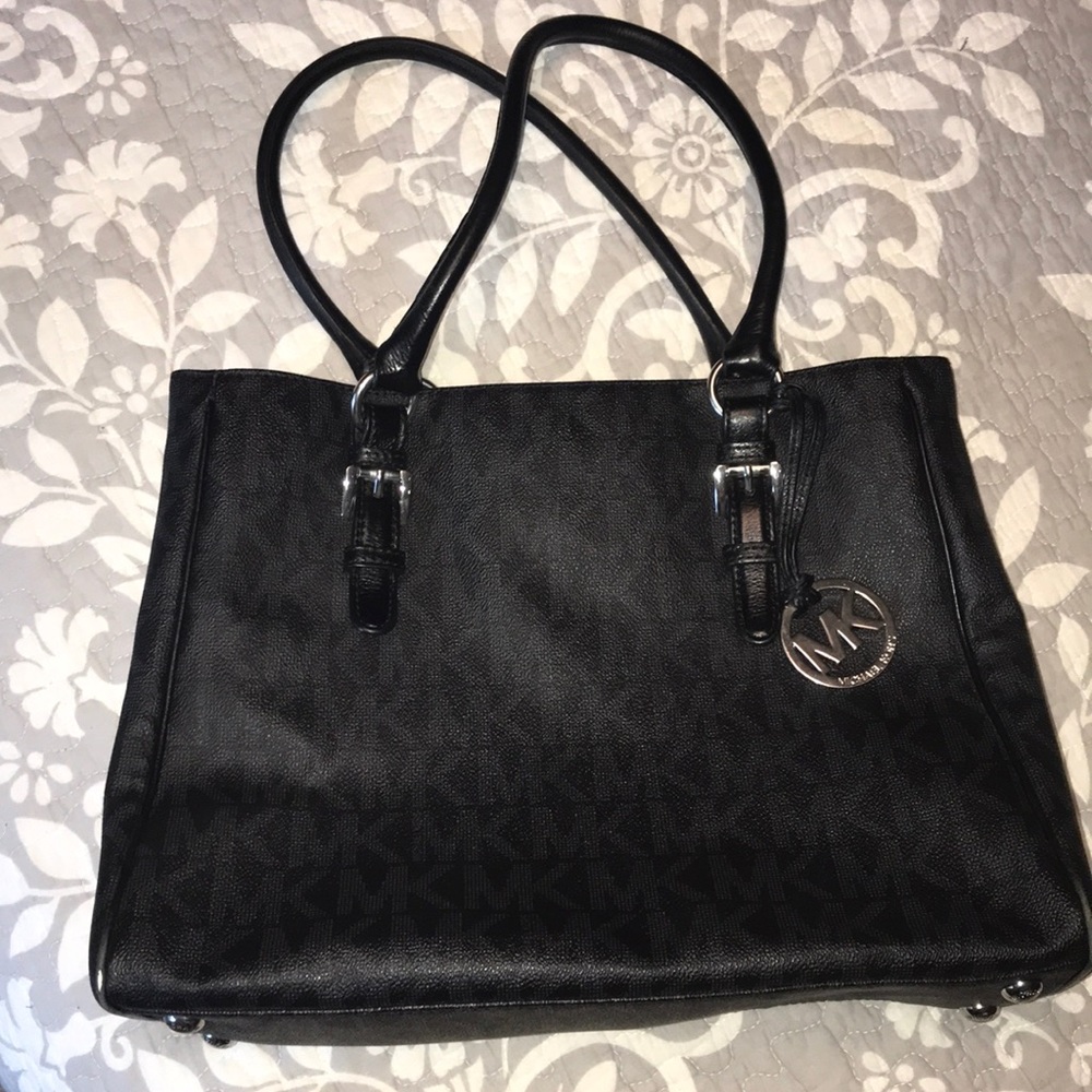 MK purse